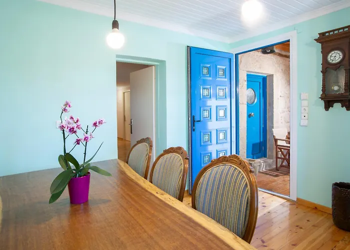 شقة Markem Katouna